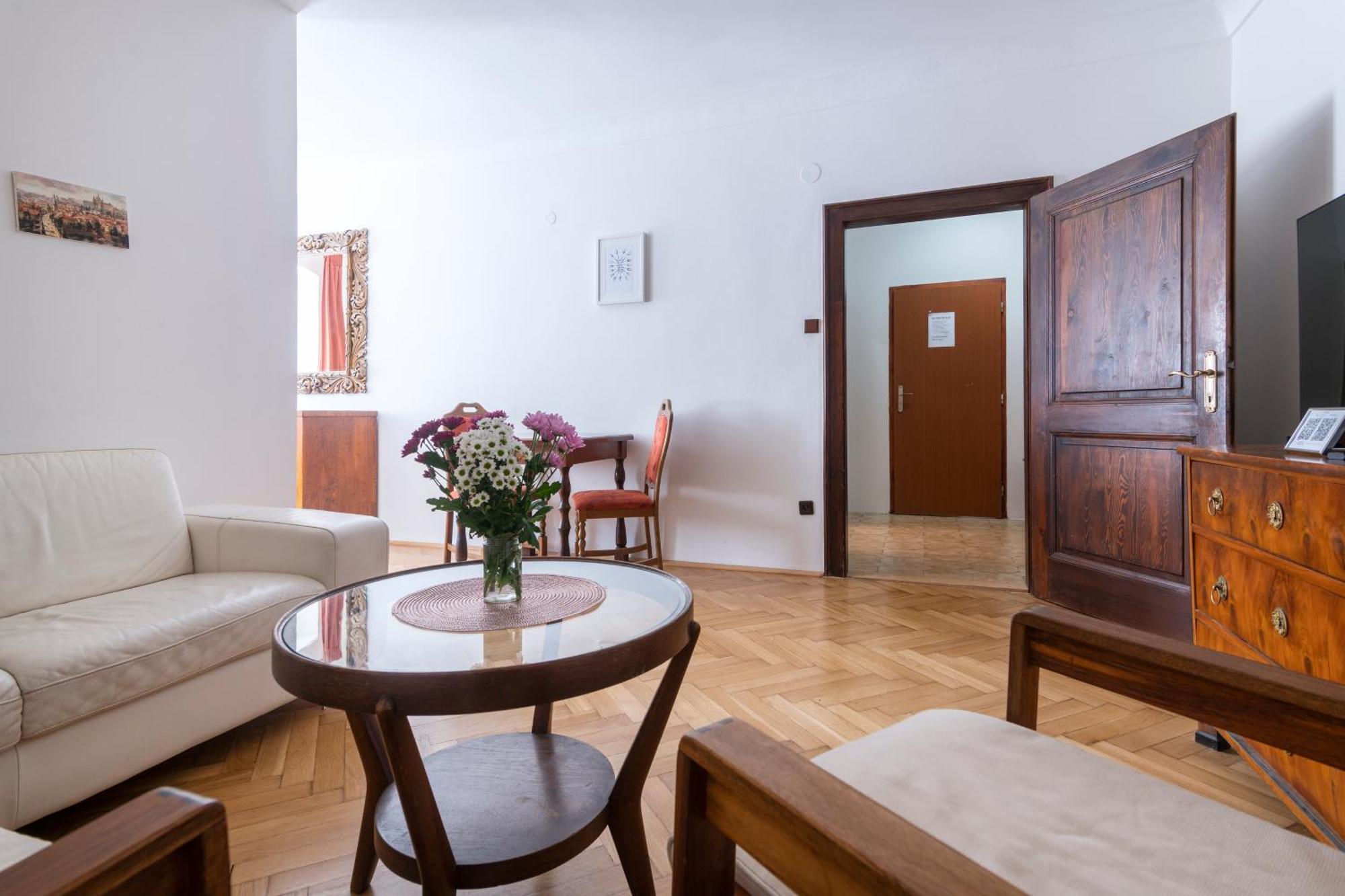 Historic Spirit At Studio Under The Prague Castle 外观 照片